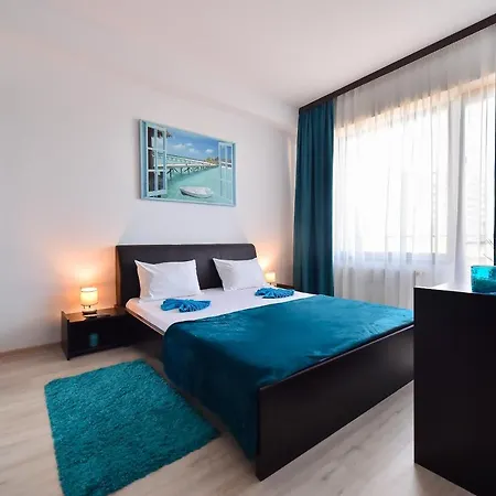 Summerland * Mamaia